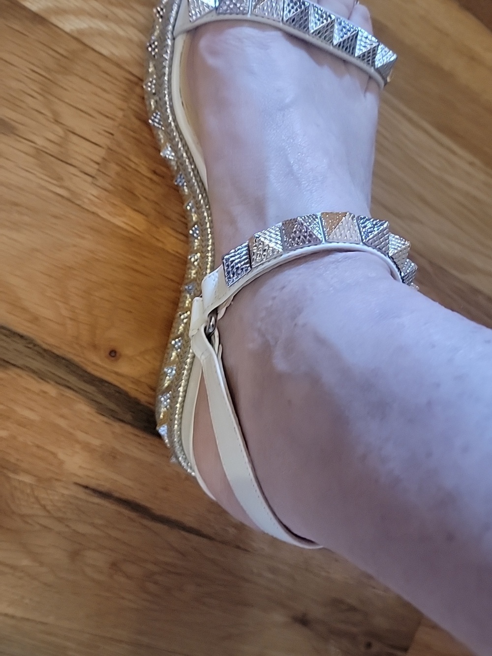 Christian Louboutinn White Kid Leather  Studded Sandals with Gold Accents Sz36 - Picture 11 of 14